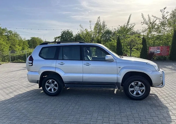 Toyota Land Cruiser cena 50900 przebieg: 243000, rok produkcji 2003 z Myślenice małe 92